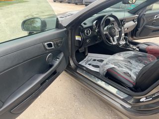 2014 Mercedes-Benz SLK 250 - Driver's Front Door Image